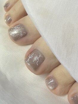 スピードネイル アンド アイ 宮交シティ店の写真/【宮交シティ内】自爪に優しいパラジェル使用！ケア重視のフットネイルで素足に自信が持てる大人の足元へ♪