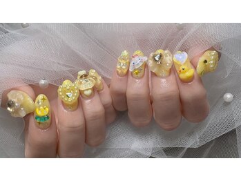 御爪処 あんみつ/つけ放題×イエローネイル