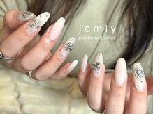 ジェミー(jemiy)/ワンカラー×クロムデザイン