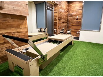 カラダメンテ 恵比寿店/完全個室|マシンピラティス