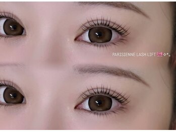 エム(m')/パリジェンヌラッシュリフト