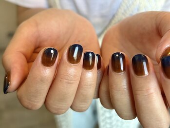 アールネイル(r.nail)/ふんわりグラデ