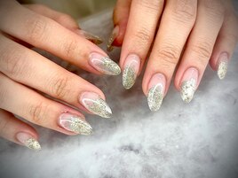 ゴールド鉱石ニュアンスネイル☆