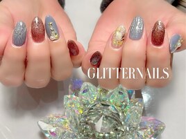 【つけ放題ネイル】