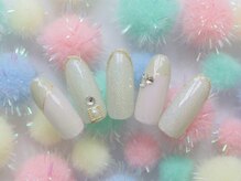 ラヴィネイル 四条烏丸店 メリー(La Vie Nail merry)