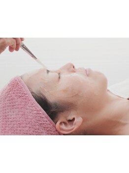 ホウレイ線・たるみ改善！予防ケア