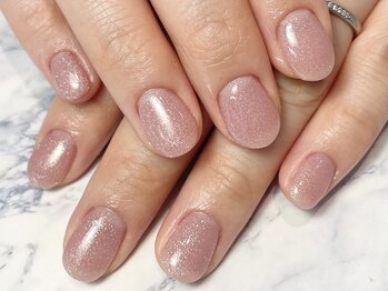 ヘアーアンドネイル ルシア(Hair&Nail Lucia)/ピンクラメワンカラーネイル