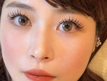 エメ(eme)/束感マツエクも可愛いです！