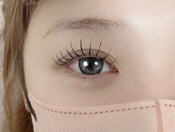 リリーアイラッシュ(Lily Eyelash)/パーマ×フラットラッシュ120本