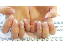 トータルサロン 白べぇーっ プラス/グラデーションネイル