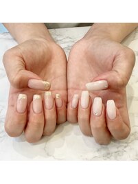 シンプルアシメネイル
