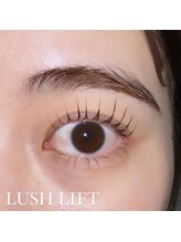 カラン ザ ビューティー(Calin the beauty)/上下まつ毛パーマ