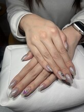 ジョリ チュン(JOLIE TRUONG)/