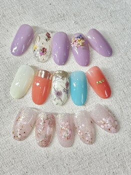 グラッディ(Glady)/オフ込み定額アート