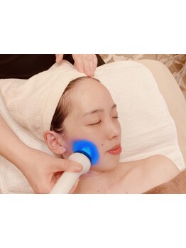 ホウレイ線・たるみ改善！予防ケア