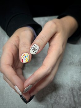 マルジェラ展に向けてネイル