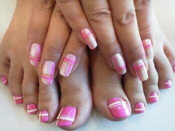 ネイルサロン ディンプル/