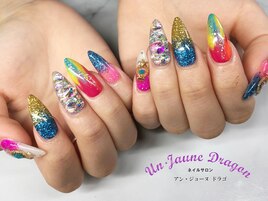 【ロングネイル】派手ネイル