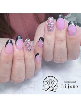 ビジュー(Bijoux)/黒フレンチ♪