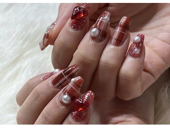 赤チェックネイル