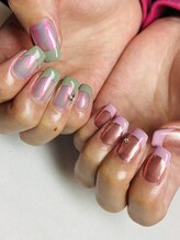 ミュウミュウ(MYUMYU)/アシメフレンチネイル