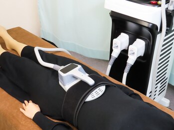 本多鍼灸整骨院/ぽっこりお腹でお悩みの方