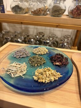 琉球リラクゼーションサロン　ちゅらさんの写真/【4000円以下】温活デトックス♪選べるハーブ、国産よもぎ蒸しで身体の芯からポカポカ！