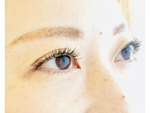 サロンドルシエ(salon de Lucie)/フラットセーブル×3Dボリューム