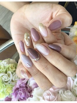 メイクプラスネイル ヴィヴィッド(MAKE+NAIL vivid)/選べるアート付き定額ジェル♪