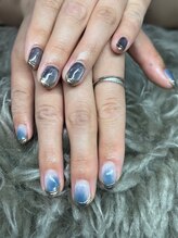 ネイルサロン ココロジー(COCOLOGY)/左右非対称デザイン