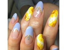ファンシーローラ(Fancy Rola)/向日葵ネイル
