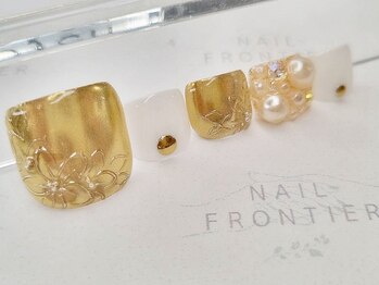 ネイルフロンティア 吉祥寺(NAIL FRONTIER)/ゴールドフラワー8980円～