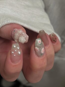 エムクチュールの写真/ライフスタイルに合わせたショートネイルデザインが人気☆綺麗な美爪へと導きます♪