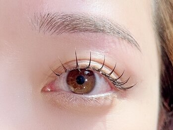 ブランチ(branch)の写真/自然なのにしっかり盛れる♪シングルラッシュで魅せる大人の目元に…本数＆デザインでボリューム調整も◎