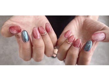 レジーナ(REGINA)/マグネットネイル×ミラーネイル