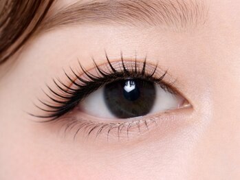 リリーナイン(Lily Nine)/ラッシュリフト♪