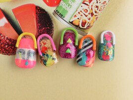 奇抜ネオン原宿系ネイル