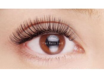 シャルム バイ フィガロ(Charme by FIGARO)/超軽量!フラットマットラッシュ