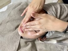 サロンドダリア(Salon de Dahlia)