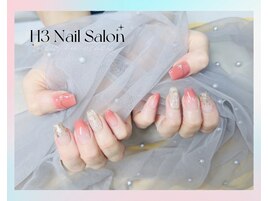 気品のチューリップネイル