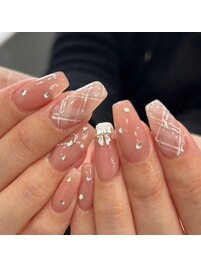 チェック柄ネイル