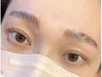 リーベ 秋津店(Liebe)/パリジェンヌ＋ハリウッドブロウ