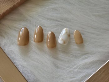 セレクト(Select)/ワンポイント大理石ネイル