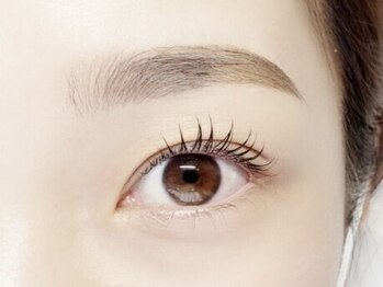 モナ(mona)の写真/理想の目元で日々のモチベーション向上♪豊富な知識と経験でハイクオリティな仕上がりをお届けいたします◎