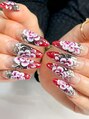 エムネイル(M-Nail)&nbsp;季節感あるデザインや、華やかな手描きアートもお任せください♪