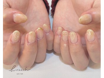 ブローチ(BRooCH)/ニュアンスネイル