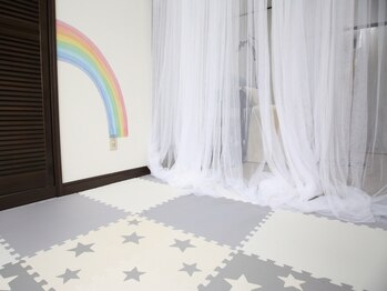 リノ(Lino)の写真/キッズスペースあり◎施術中お子様も楽しめるような工夫もしています♪忙しいママさんの味方サロン☆