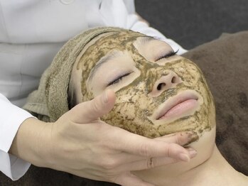 ニュイブラーシュ(nuit blanche)の写真/《芸能人御用達REVI陶肌トリートメントで肌免疫力UP☆》乾燥からくる肌トラブル/シミシワ/ニキビ等徹底ケア