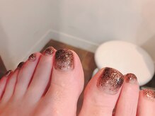 アモールネイル(amor nail)/フットラメグラデーション