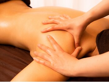 キュヴェール 自由が丘(Cuveer)/オリジナル背中リンパマッサージ